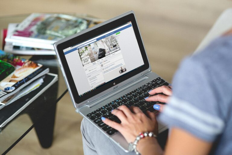 Why Should You Hire a Content Writer?